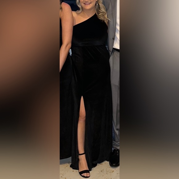 Baltic Born Black Velvet Bridesmaid Dress One Shoulder Size M - Picture 1 of 6